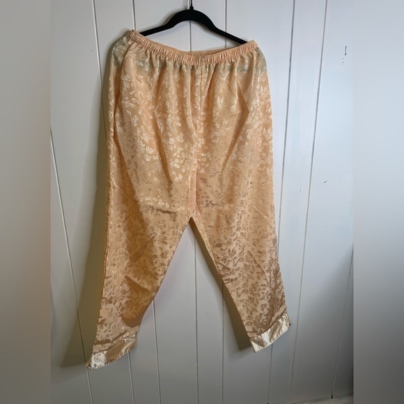 Suzanne Somers Loungewear Collection 2 Piece Pajama Set L - Picture 8 of 9